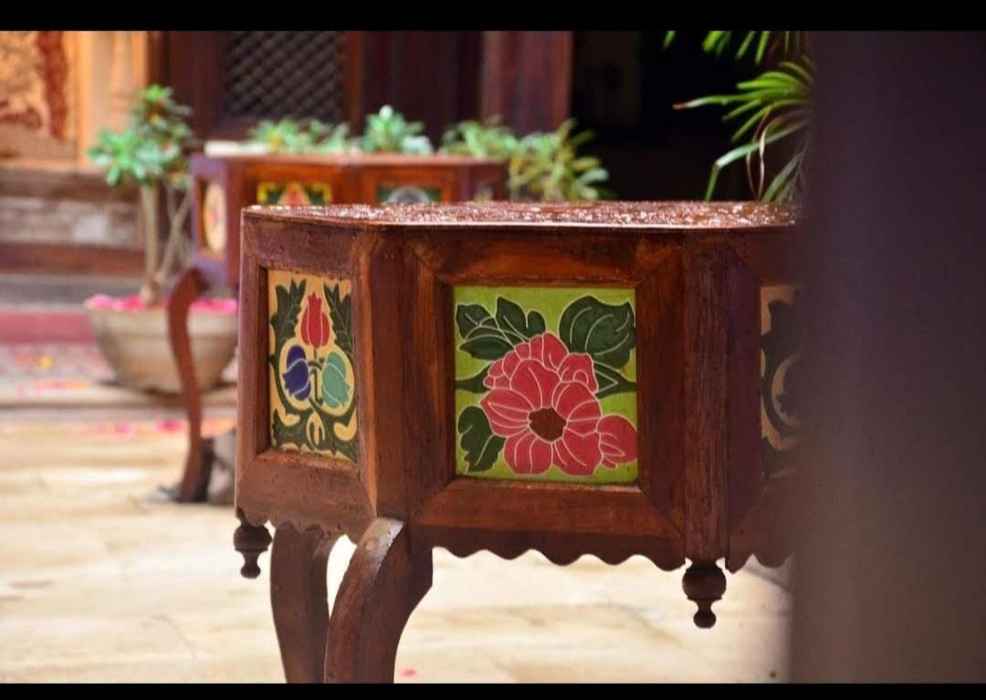 Bed and Breakfast Deewanji Ni Haveli Ahmedabad Exterior foto