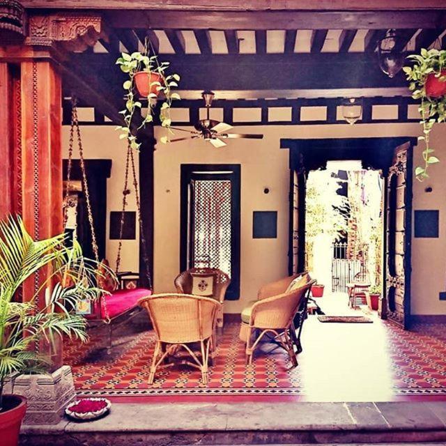 Bed and Breakfast Deewanji Ni Haveli Ahmedabad Exterior foto